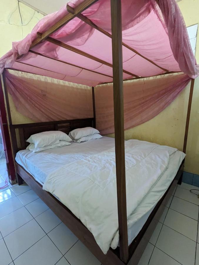 Agus Family Homestay Labuan Bajo Kültér fotó