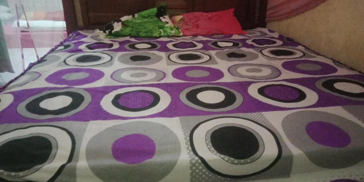 Agus Family Homestay Labuan Bajo Kültér fotó